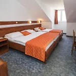 Sunny By Valamar 3*