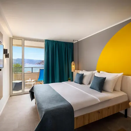 Hotel Sunny By Valamar