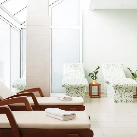 Sunny By Valamar 酒店 3*